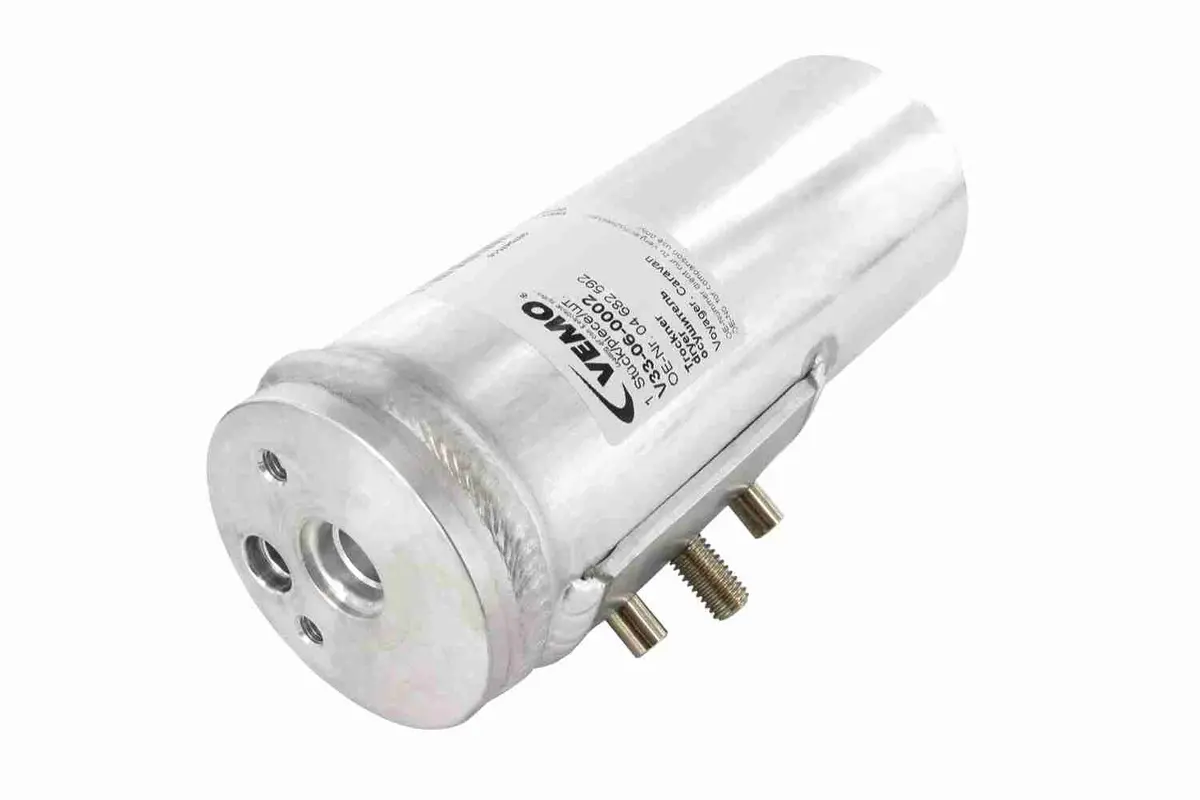 Dryer, Air Conditioning - V33-06-0002 1