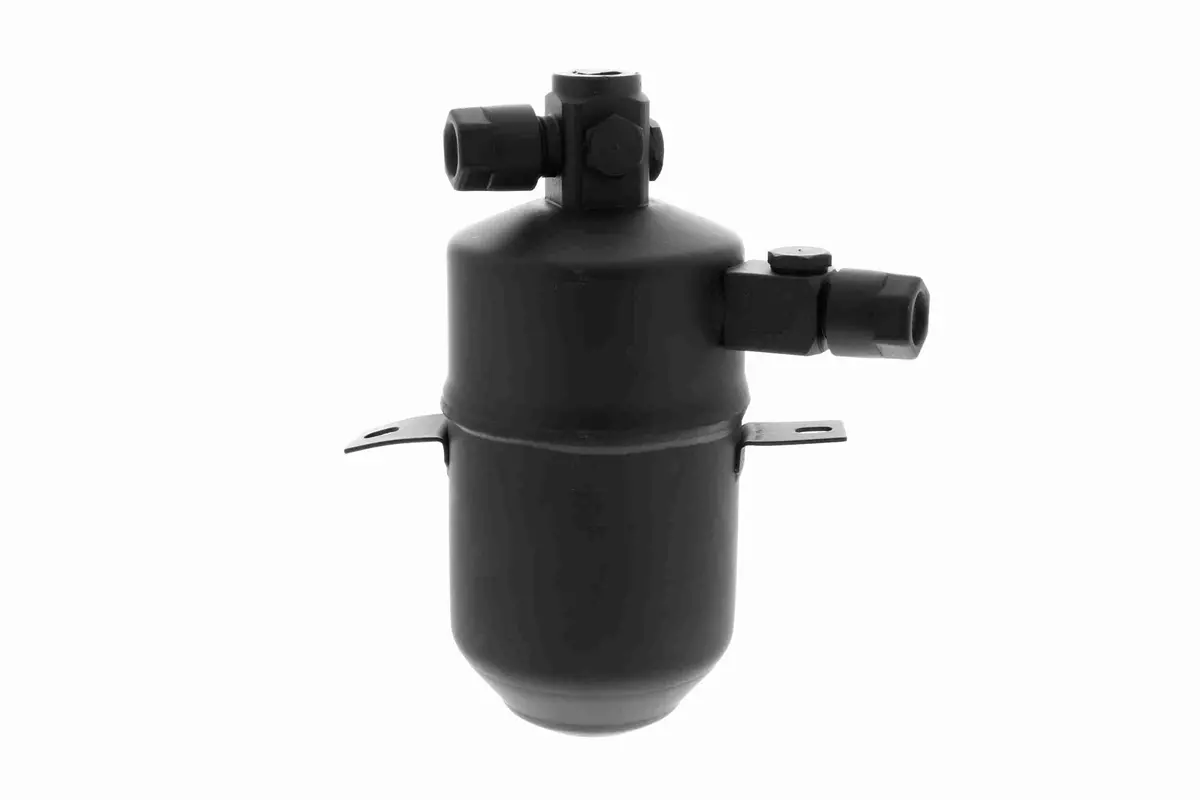 Dryer, Air Conditioning - V30-06-0039 1