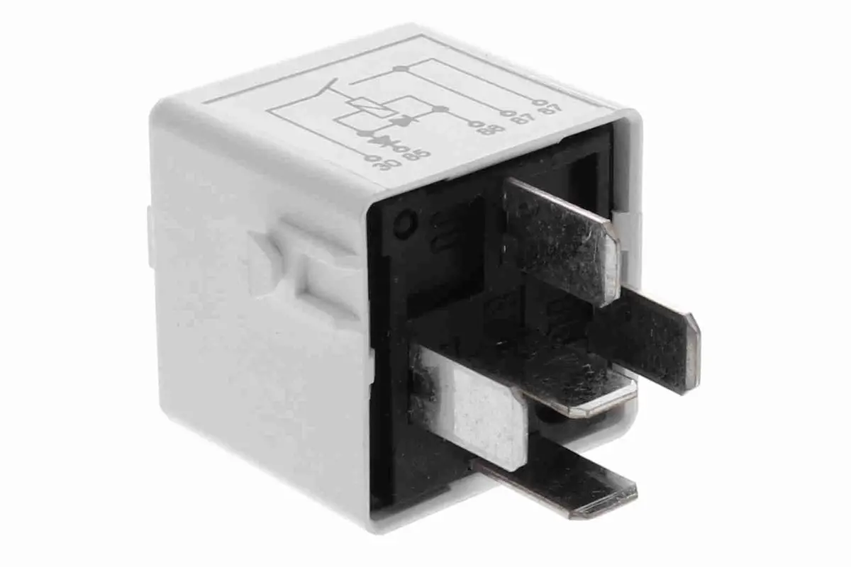 Relay, Fuel Pump - V20-71-0005 1