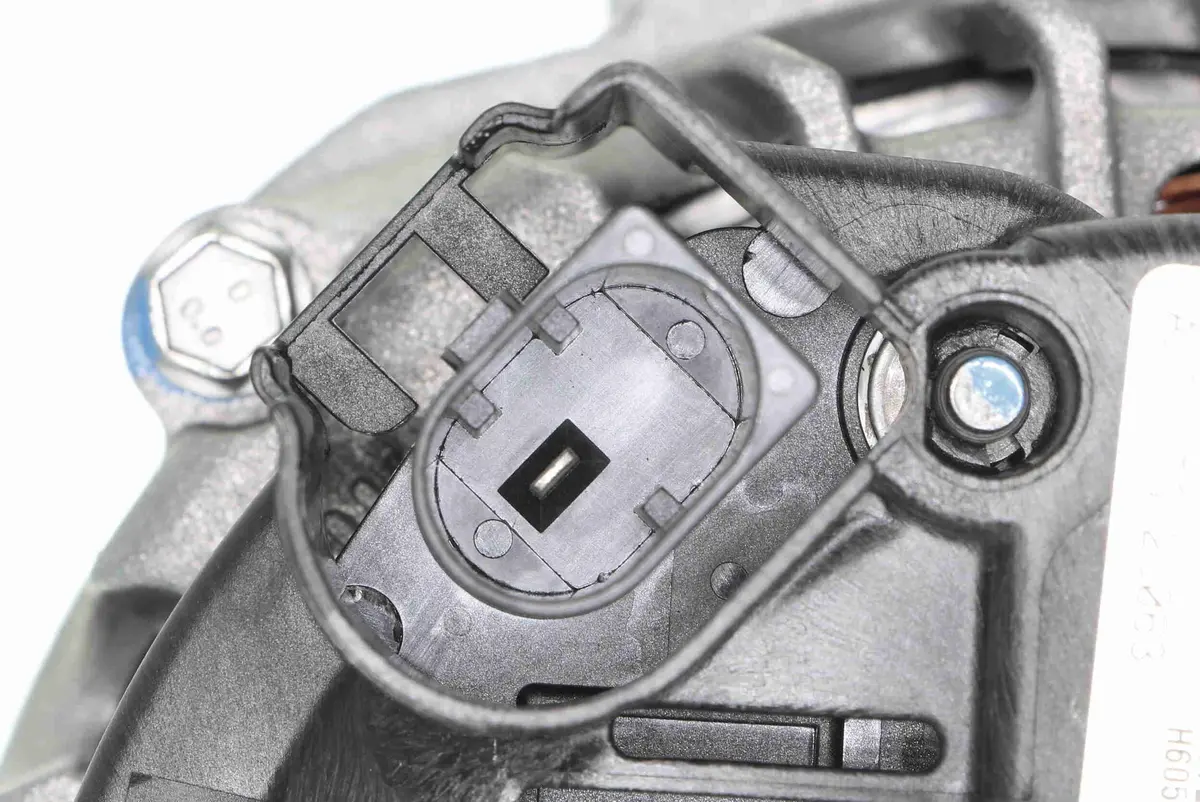 Alternator - V30-13-50021 2